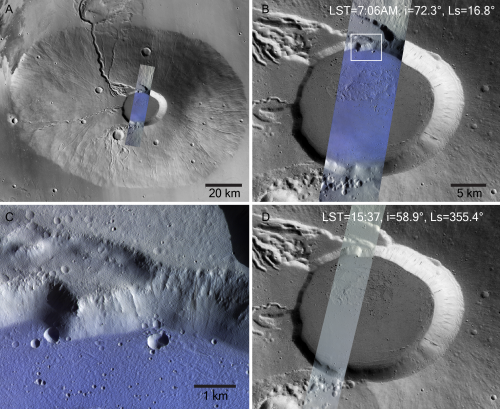 Givre sur le fond de la caldeira du volcan Ceraunius Tholus